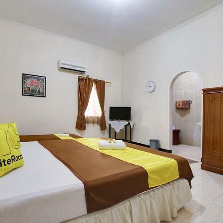 Lite Rooms Bogor Guest House Exterior photo